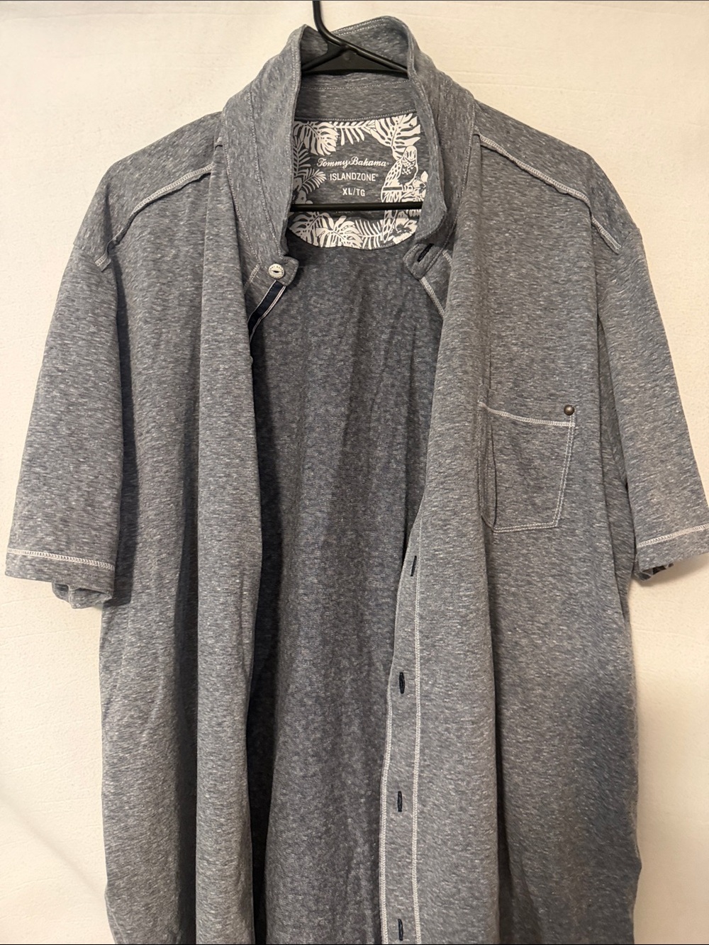 Tommy Bahama Heathered Gray Short Sleeve Button-Up